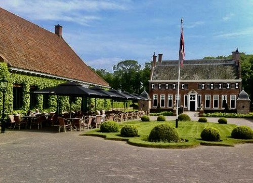 Schathoes Menkemaborg, Uithuizen