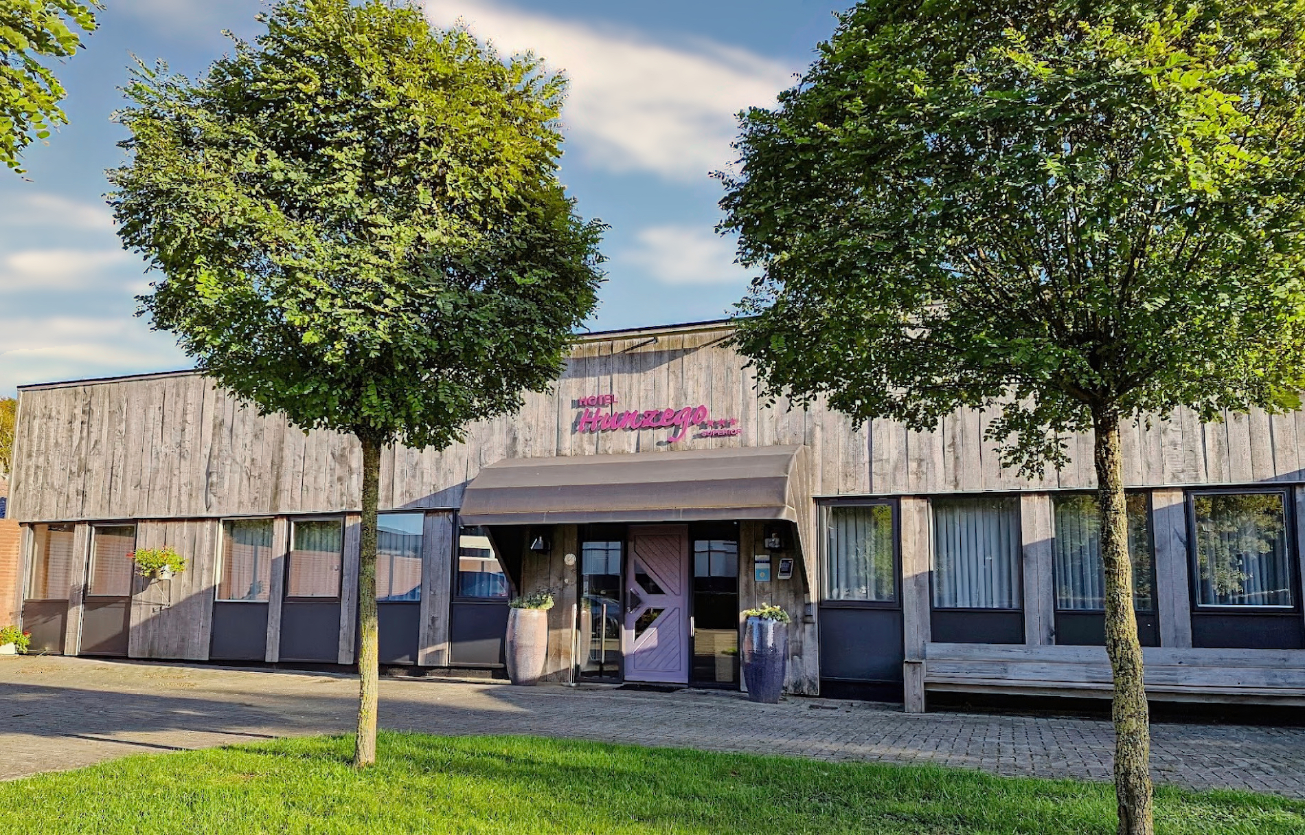 Hotel Hunzego