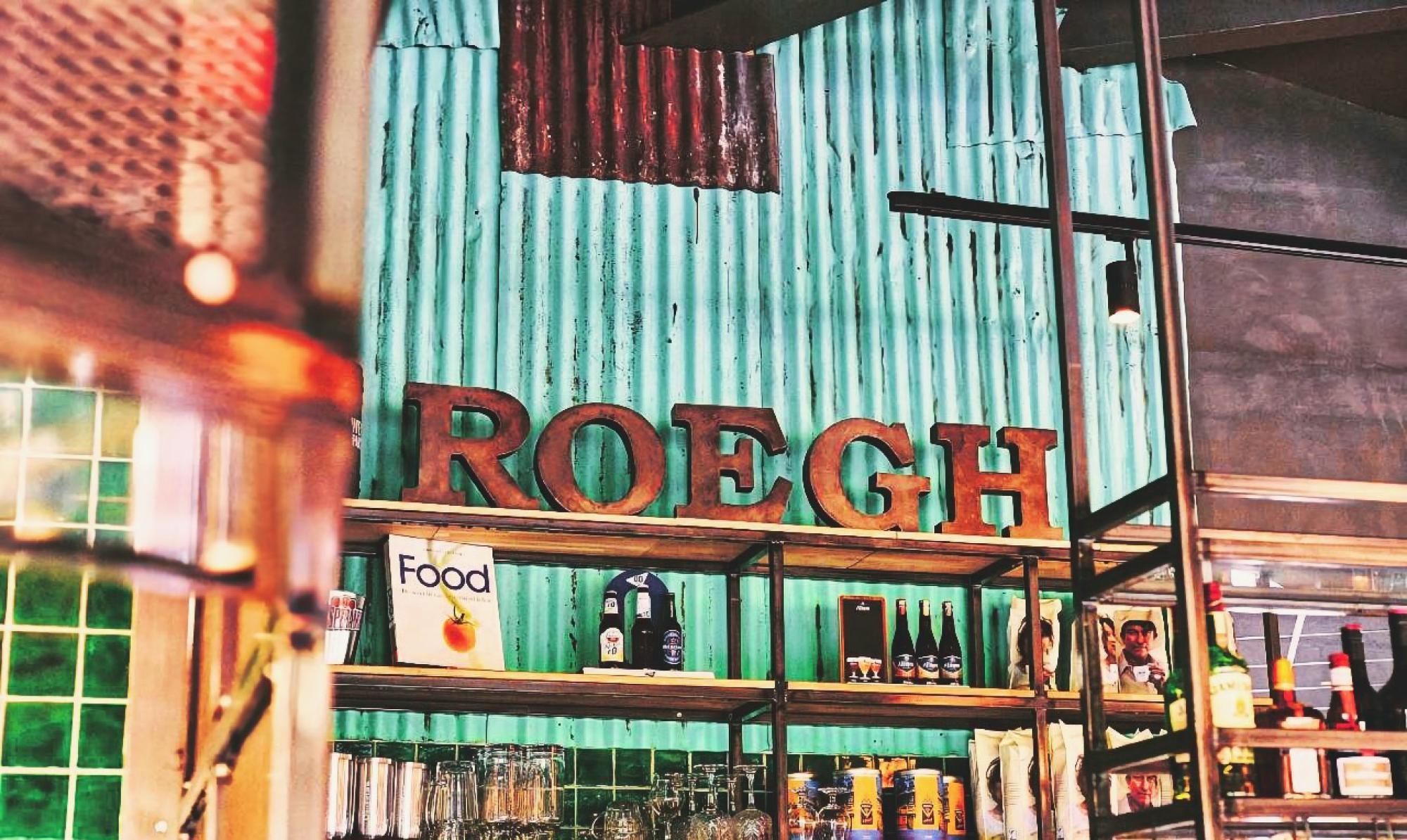 Roegh eten & drinken