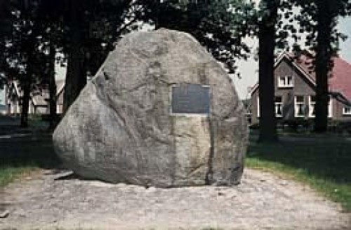 Oorlogsmonument Vledder