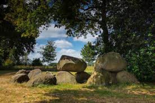 Hunebed D2 wandelgebied Norgerholt Westervelde