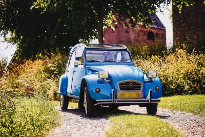 Groningen ontdekken in een echte 2CV